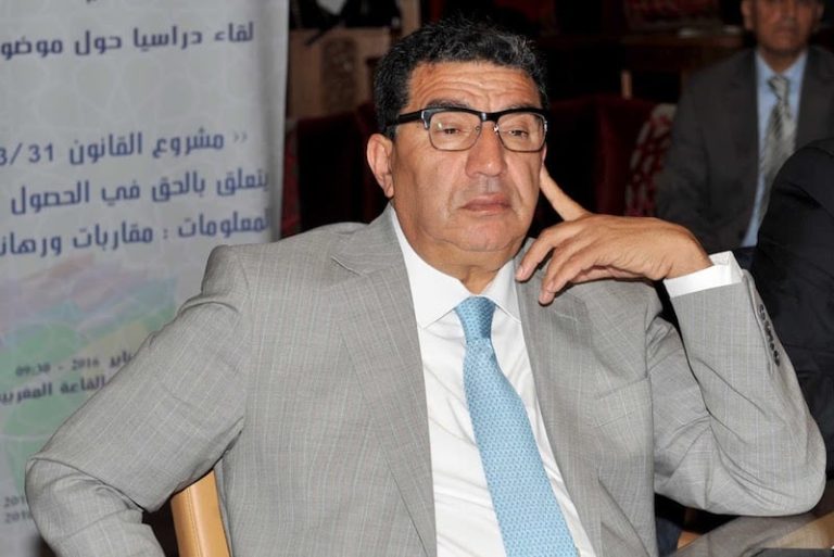 المحامون يؤجلون محاكمة الوزير السابق محمد مبديع و12 متهما امام جنايات الدارالبيضاء المحامون يؤجلون محاكمة الوزير السابق محمد مبديع و12 متهما امام جنايات الدارالبيضاء
