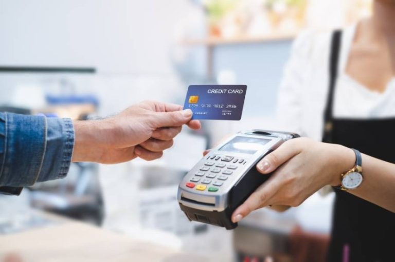 تقرير: الكشف عن حيل جديدة في عمليات الاحتيال باستخدام البطاقات الائتمانية تقرير: الكشف عن حيل جديدة في عمليات الاحتيال باستخدام البطاقات الائتمانية