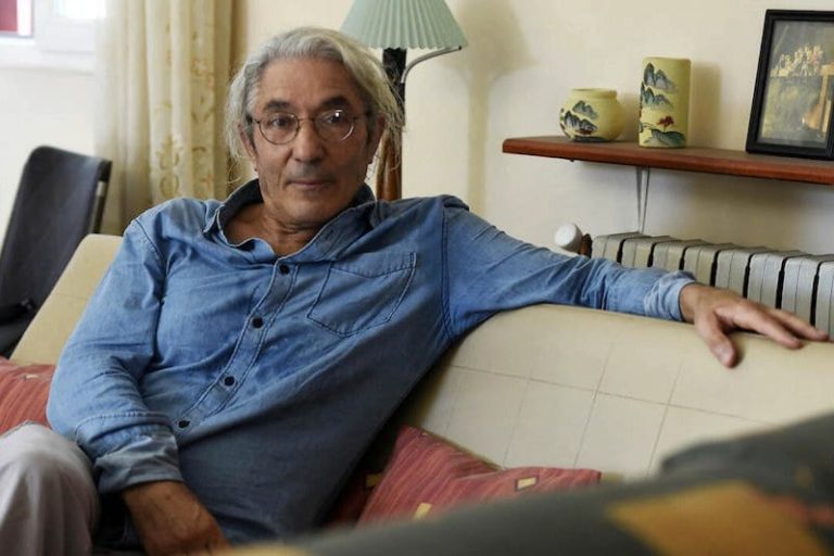 فائزون بنوبل ينادون بحرية صنصال