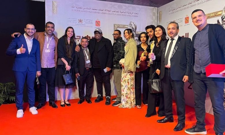 "فوضى" تفوز بجائزة مهرجان المسرح "فوضى" تفوز بجائزة مهرجان المسرح