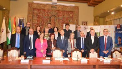 لقاء يجمع شعراء المغرب والأندلس