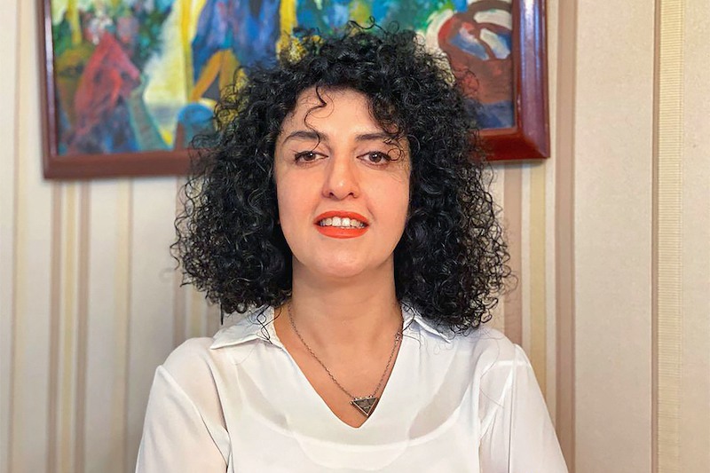 إيران تفرج عن متوجة بـ"نوبل السلام" إيران تفرج عن متوجة بـ"نوبل السلام"