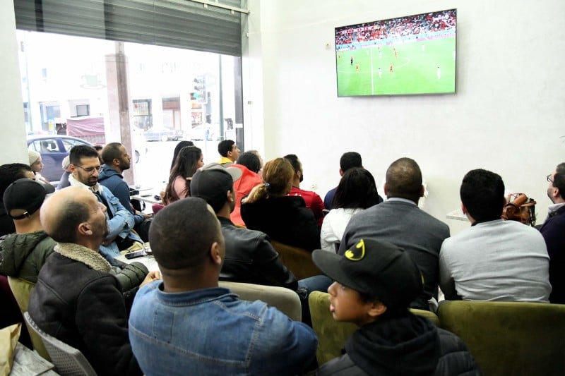 المقاهي والمطاعم تبحث عن استبعاد الفوضى قبل كأس إفريقيا و"المونديال" المقاهي والمطاعم تبحث عن استبعاد الفوضى قبل كأس إفريقيا و