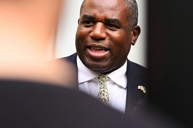 لندن تعلن بعث وفد رسمي إلى دمشق لندن تعلن بعث وفد رسمي إلى دمشق