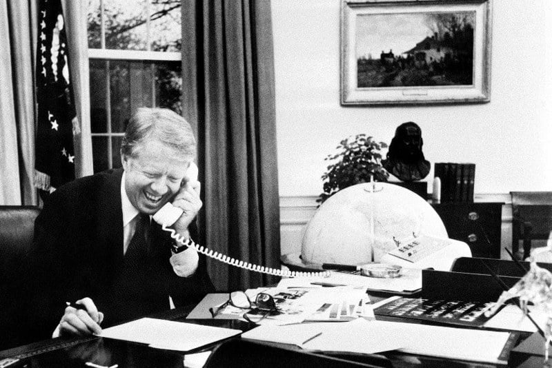 إيران لا تحزن على "مهندس العقوبات"