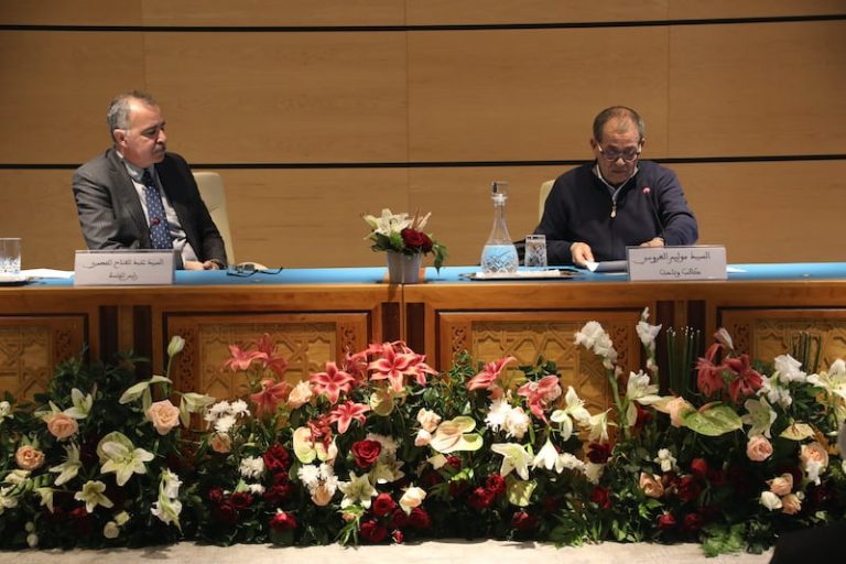 العروسي يبسط إشكاليات ترجمة المصطلح الفني وينادي بالعمق اللغوي