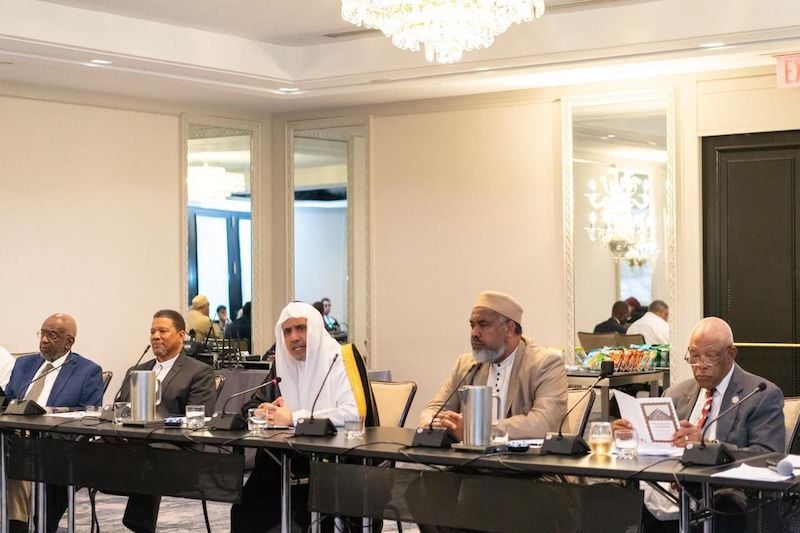 العيسى يلتقي بأعضاء في "الكونغرس"