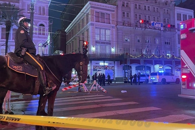 مرعب "نيو أورلينز" جندي سابق مرعب "نيو أورلينز" جندي سابق