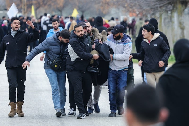 15 قتيلا بنيران إسرائيل بجنوب لبنان