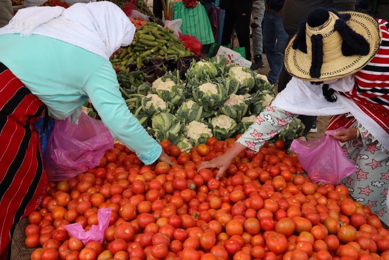 أسعار الأسواق المغربية تحرج القدرة الشرائية للأسر قبيل حلول رمضان أسعار الأسواق المغربية تحرج القدرة الشرائية للأسر قبيل حلول رمضان