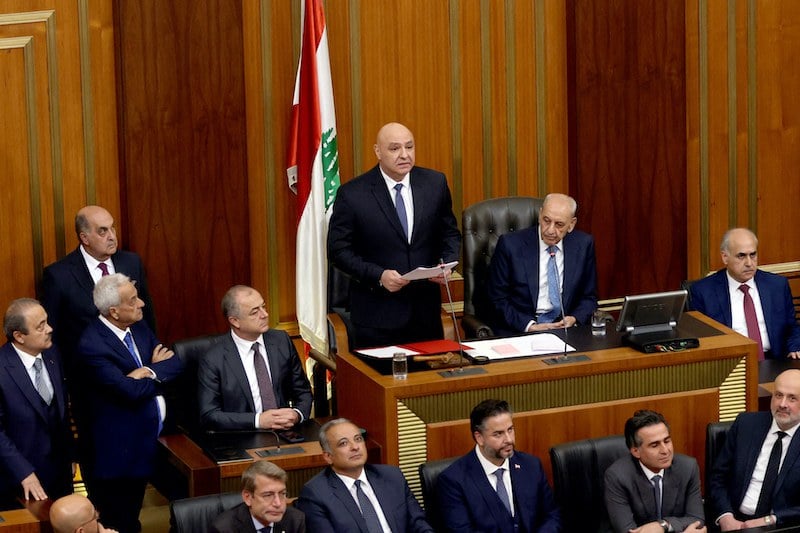 بايدن: عون "الزعيم المناسب للبنان" بايدن: عون "الزعيم المناسب للبنان"