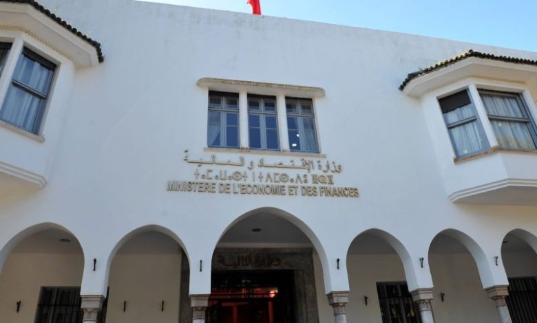 عجز الميزانية يواصل "المنحى التنازلي" عجز الميزانية يواصل