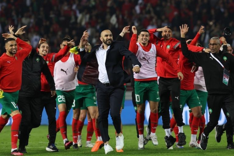 "كاف": الركراكي مطالب بالتتويج