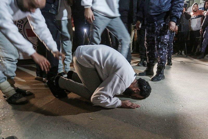 مصر تستقبل "فلسطينيين مبعدين"