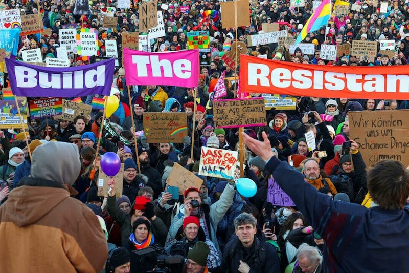 ألمان ينددون بمد اليمين المتطرف