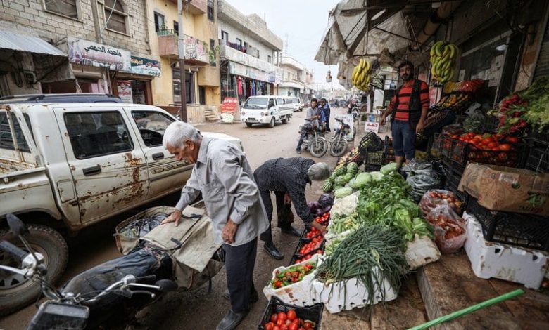 أوروبا تعلق عقوبات على سوريا أوروبا تعلق عقوبات على سوريا