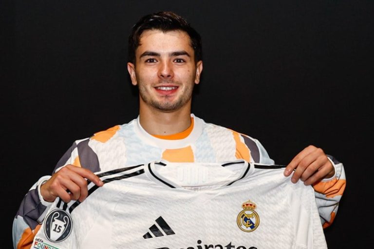 إبراهيم دياز يفخر باللعب مع الريال