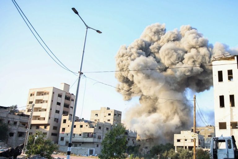 إسرائيل تقصف "القسام" جنوب لبنان