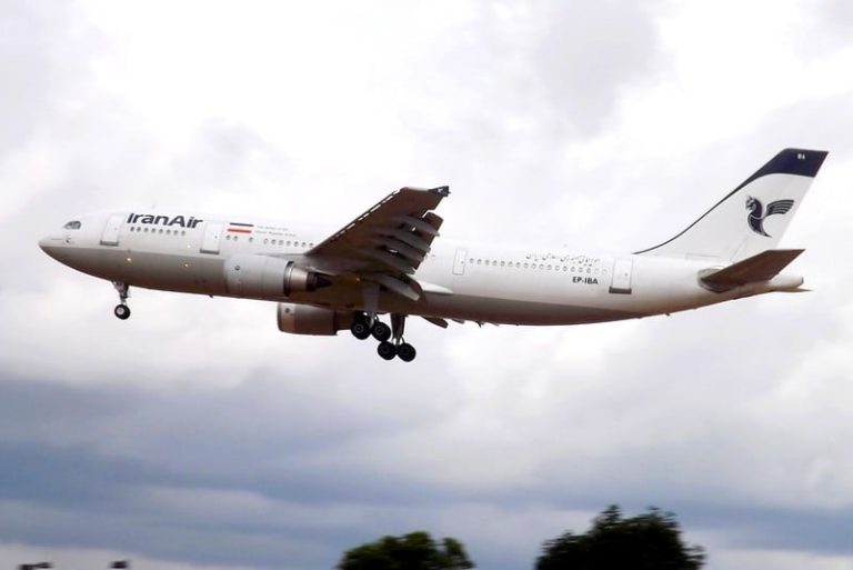 منع طائرات إيران يغضب حزب الله