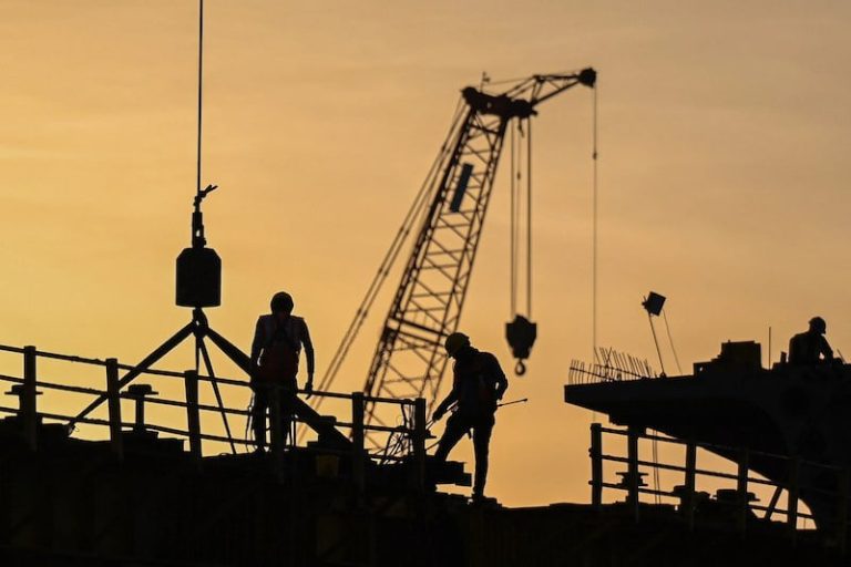 اقتصاديون: الإصلاحات المغربية تنال ثقة الاستثمارات الأجنبية المباشرة