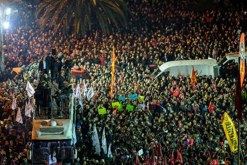الآلاف يطالبون بإسقاط حكومة أردوغان