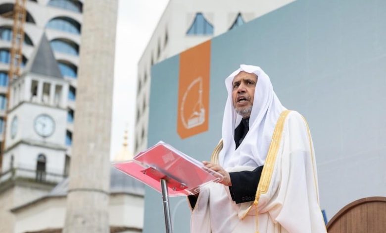 العيسى يلقي خطبة العيد بدولة ألبانيا‎
