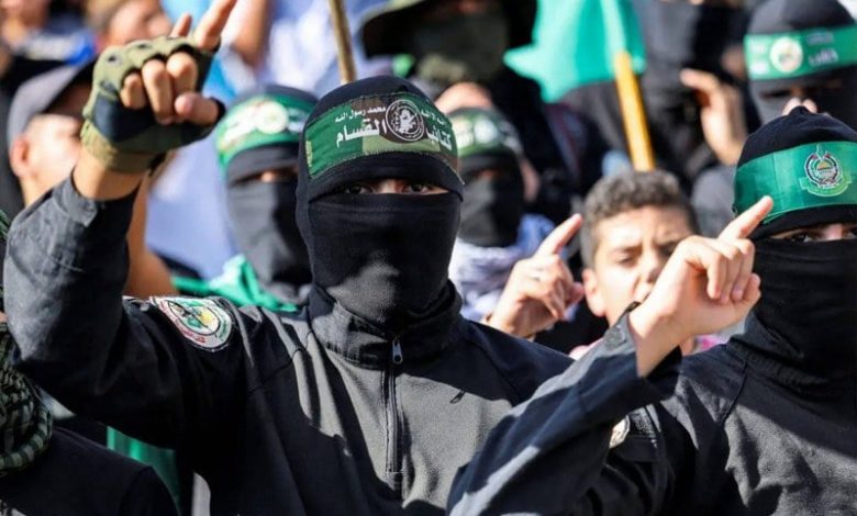 قيادي بحماس: نزع السلاح خط أحمر قيادي بحماس: نزع السلاح خط أحمر