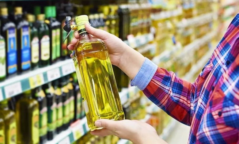 منتجو زيت الزيتون في إسبانيا يخشون إقبال أمريكا على المنتوج المغربي منتجو زيت الزيتون في إسبانيا يخشون إقبال أمريكا على المنتوج المغربي