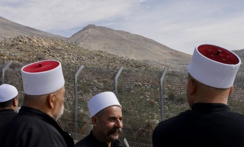 وفد درزي سوري يتوجه إلى إسرائيل وفد درزي سوري يتوجه إلى إسرائيل