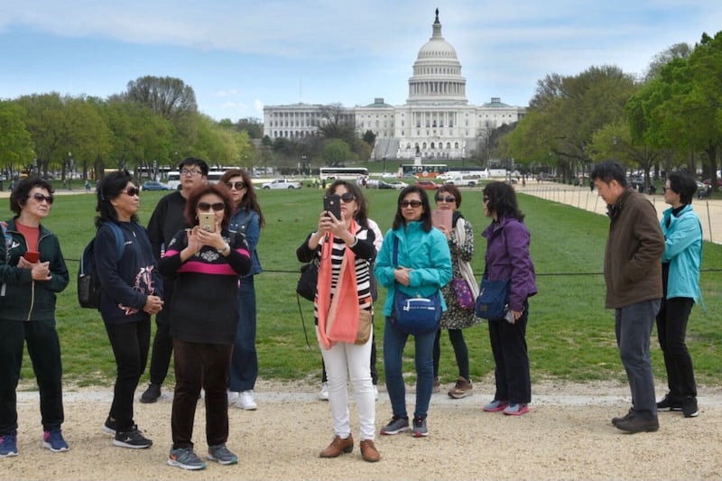 الصين تحذر مواطنيها من زيارة أمريكا الصين تحذر مواطنيها من زيارة أمريكا