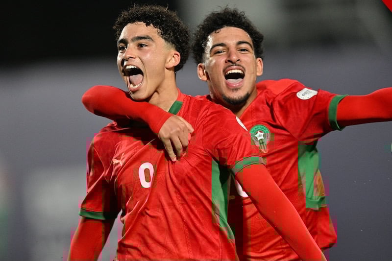 "الفتيان" يبلغ نصف نهائي "الكان"