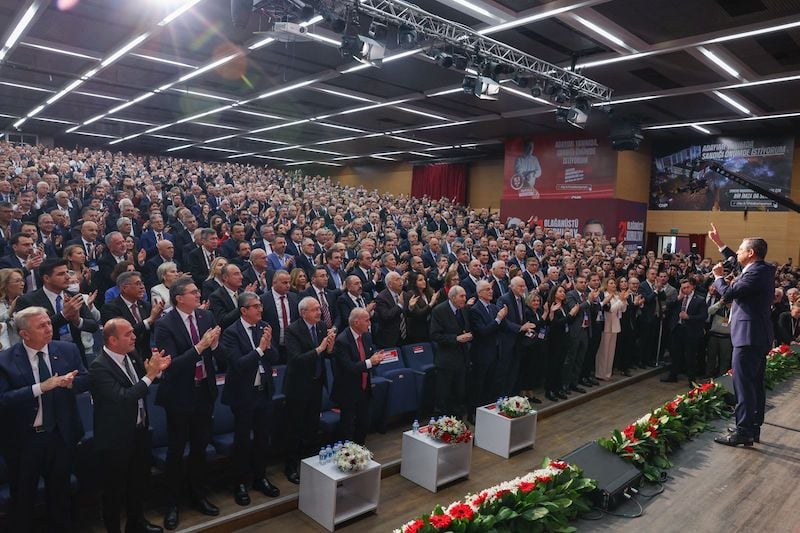 المعارضة التركية تنادي بانتخابات المعارضة التركية تنادي بانتخابات