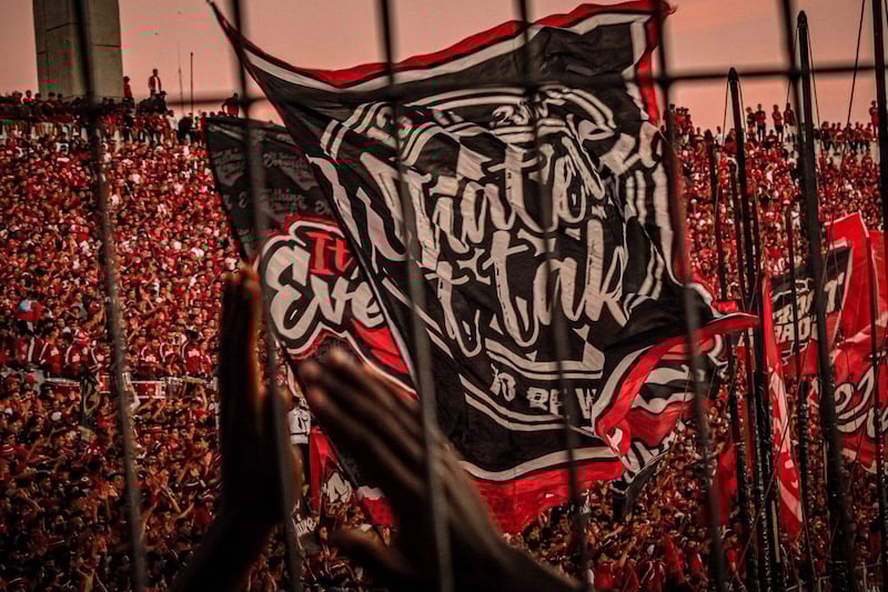 "الوينرز": آيت منا يهين فريق الوداد