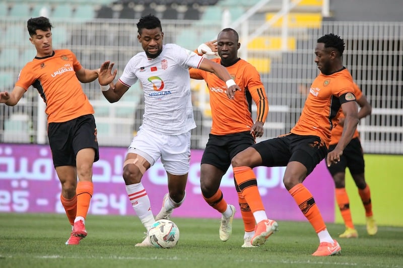 حسنية أكادير يهزم نهضة بركان بهدفين