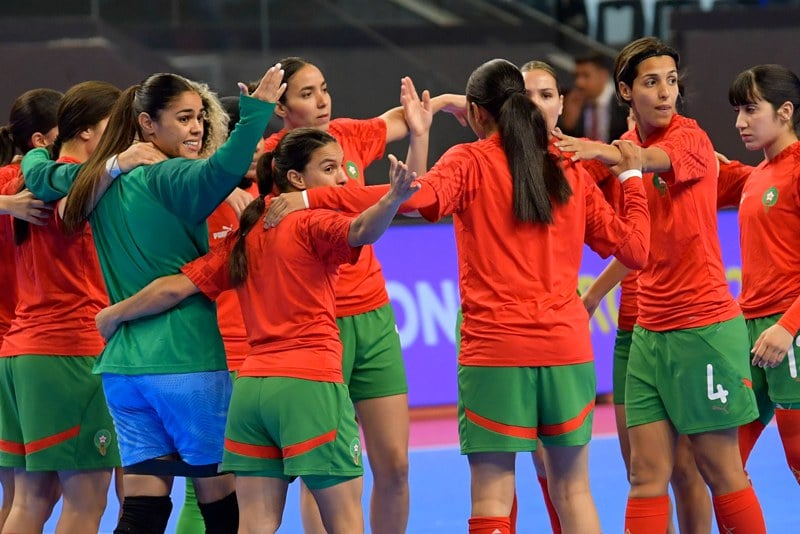 "لبؤات الفوتسال" يفلتن من فخ تنزانيا في ليلة التتويج بلقب كأس إفريقيا "لبؤات الفوتسال" يفلتن من فخ تنزانيا في ليلة التتويج بلقب كأس إفريقيا