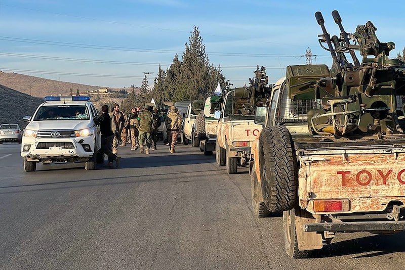 مقتل 11 مدنيا علويا في وسط سوريا