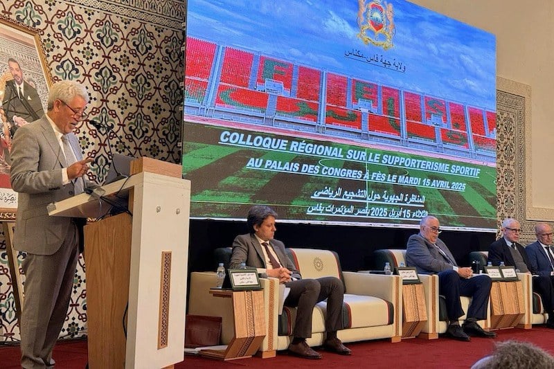 مناظرة تؤكد أهمية التشجيع الرياضي