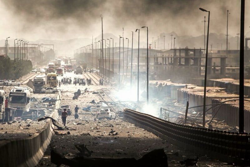 25 قتيلا جراء انفجار بميناء إيراني