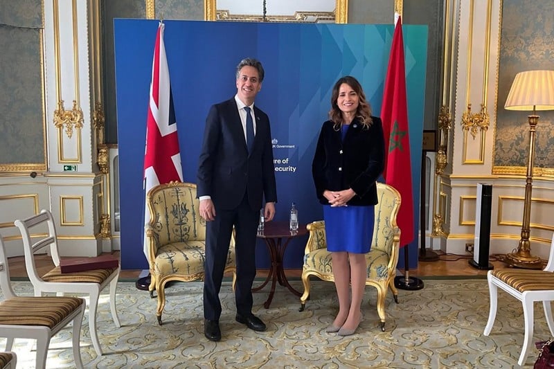 بنعلي تتباحث مع