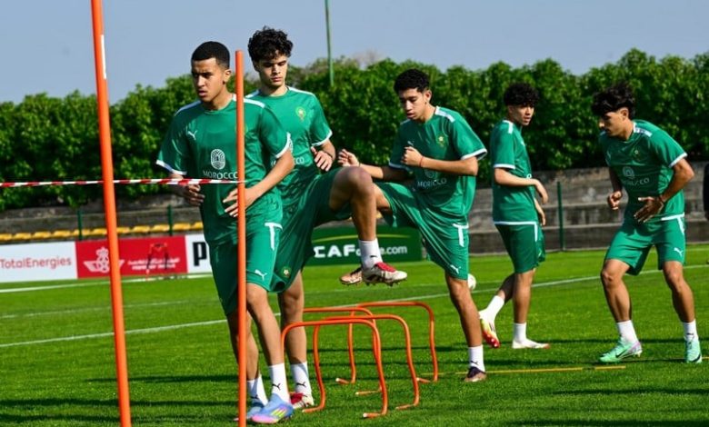 تحضيرات "الأشبال" للقاء كوت ديفوار