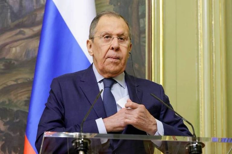 روسيا ترفض "لغة التفوق" في أوروبا