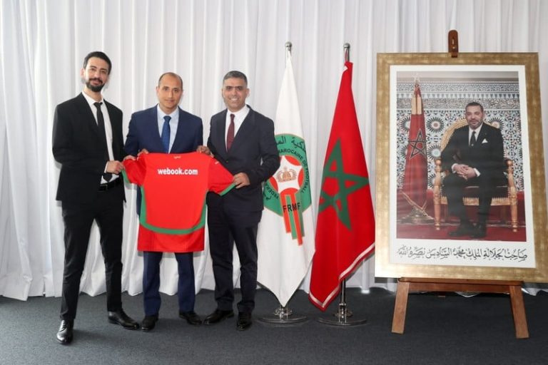 شراكة تجمع "ويبوك" وجامعة كرة القدم