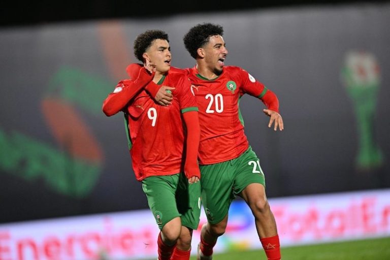 صفحات "مونديالية" لمنتخب "الأشبال"