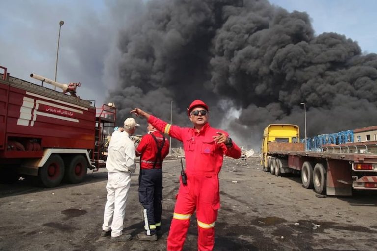 قتلى في انفجار بميناء إيراني