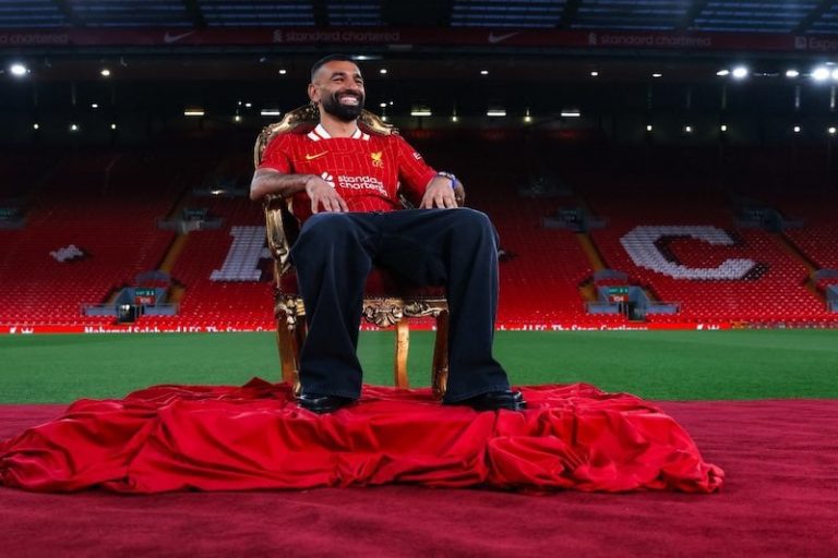 محمد صلاح يجدد العقد مع ليفربول