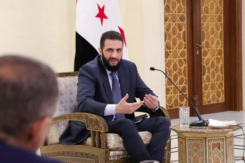 الشرع يغيب عن القمة العربية ببغداد