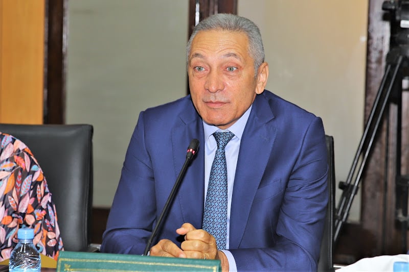 الملياردير مولاي حفيظ العلمي يتخلص من أنشطته العقارية بأوروبا