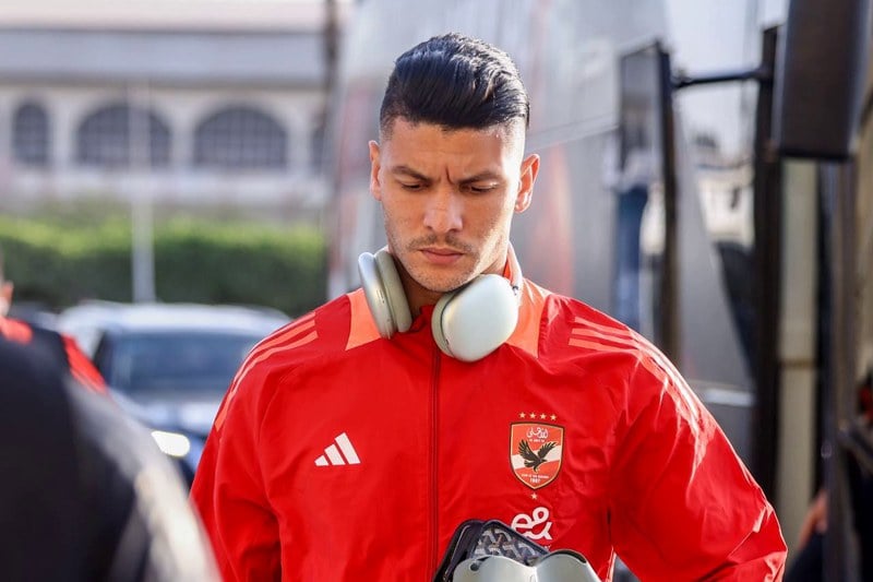 النادي الأهلي يفقد جهود أشرف داري