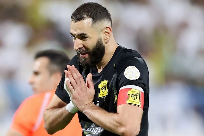 بنزيمة أفضل لاعبي الدوري السعودي