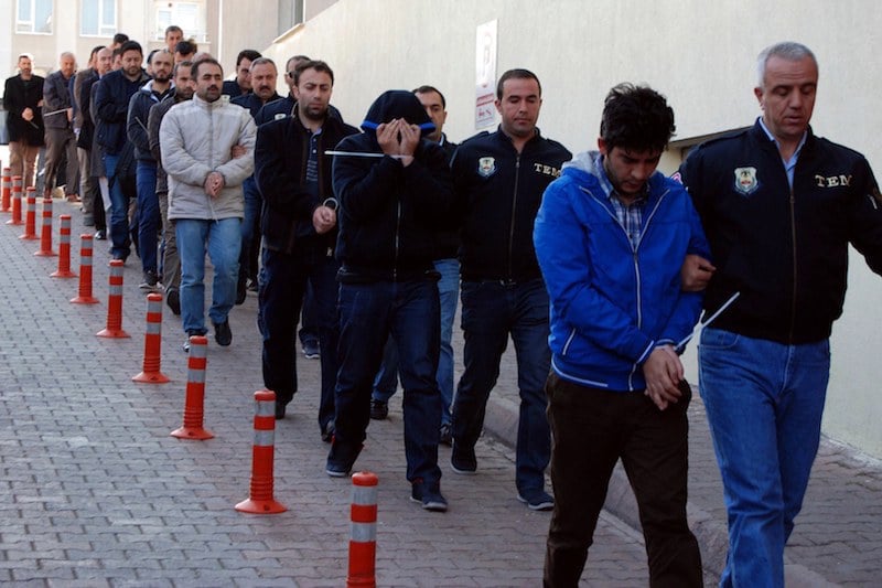 حملات جديدة ضد أتباع غولن بتركيا